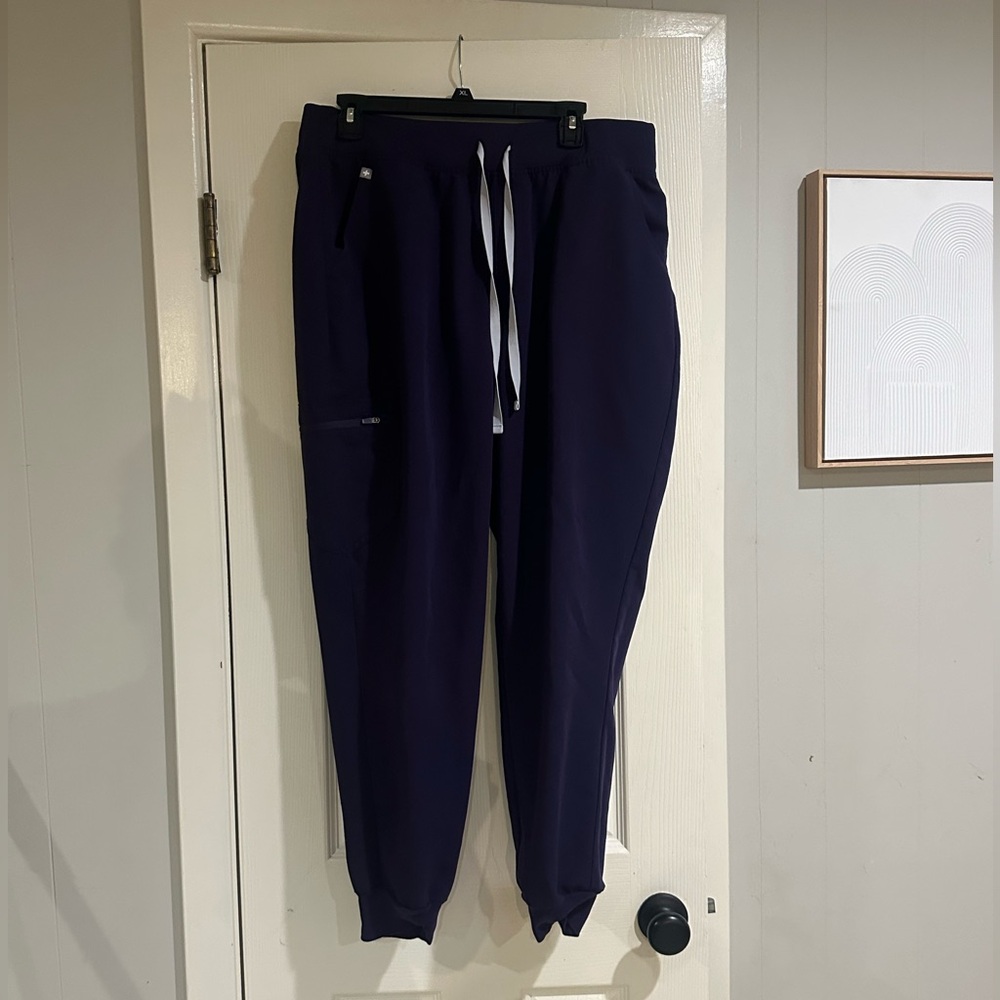 Figs High Waisted Zamora joggers scrub pants XL Purple Jam